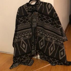 Stylish black and gray printed poncho